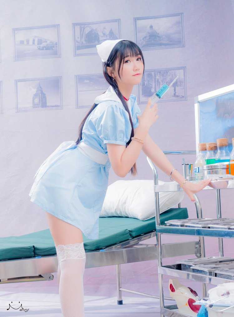 Японская медсестра