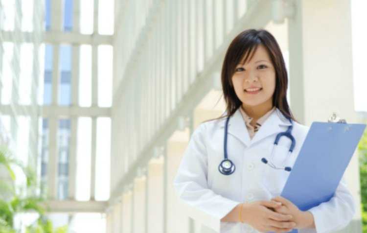 Медики азиаты