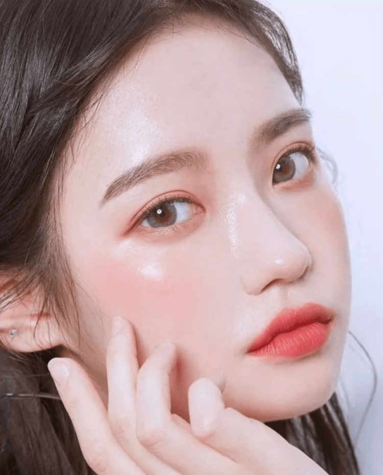 Корейский макияж 2022