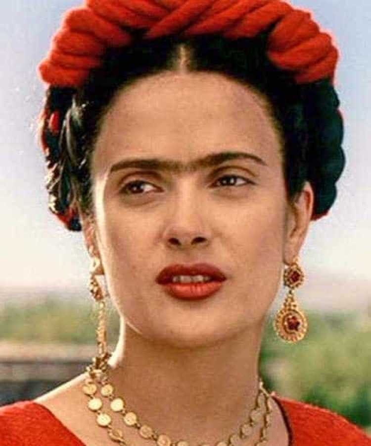 Сальма Хайек сросшиеся брови