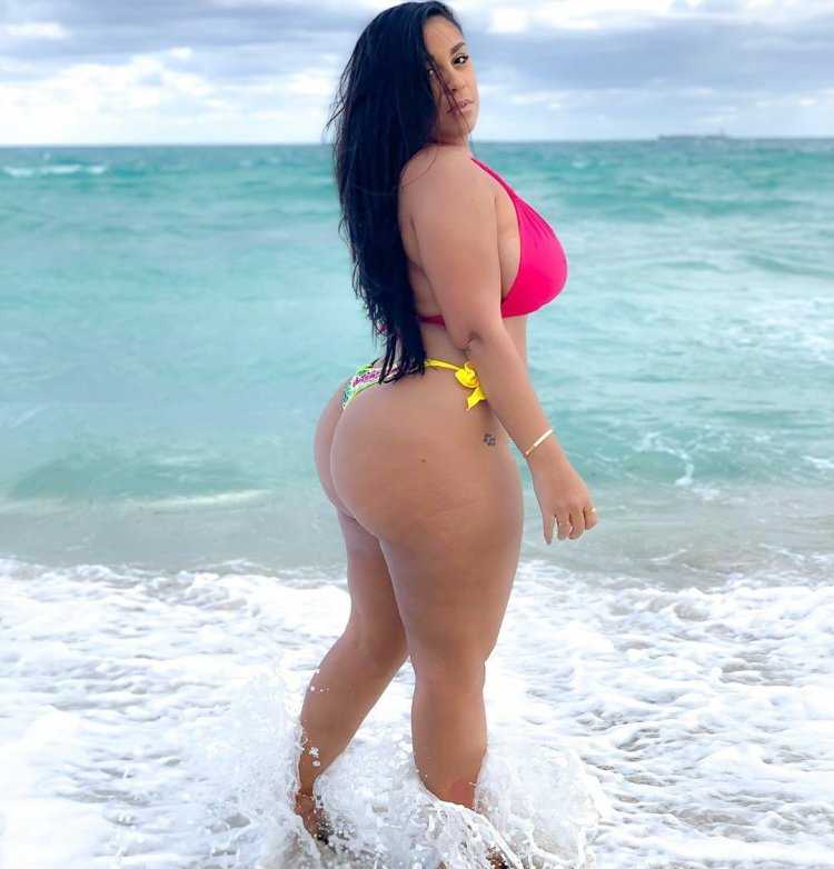 Кассандра Мелинда плюс сайз