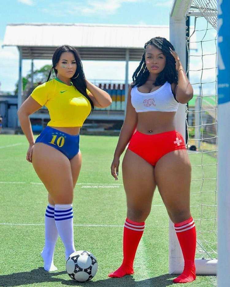 Виктория Абрахам Биг асс