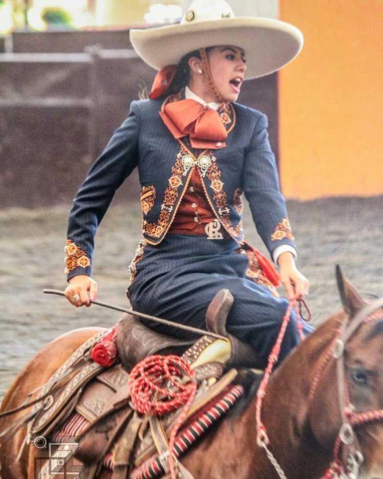 Мексика Чарро костюм