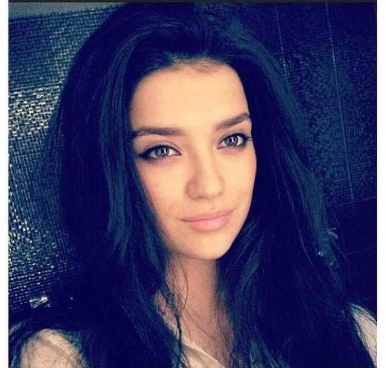 Амина Сулейманова