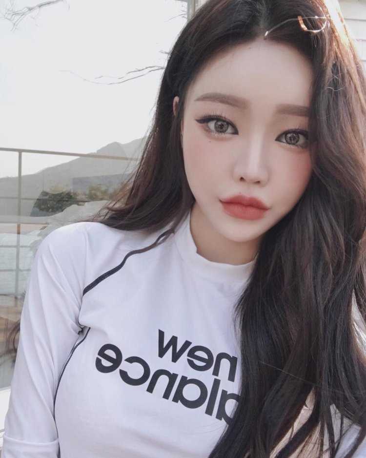 Ким Дабин кореянка