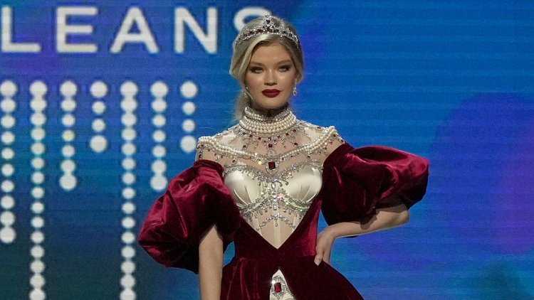 Соблазнительные прелести Мисс Россиянка48