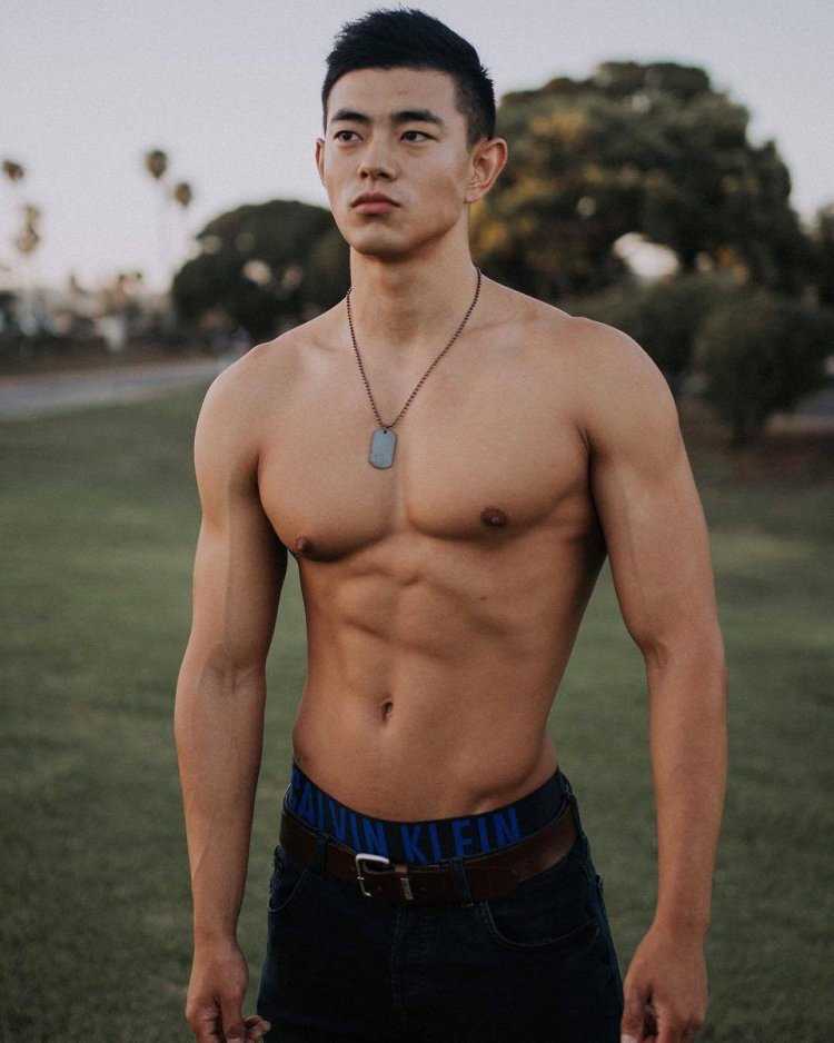 Кайли Дженнер и инстасамка