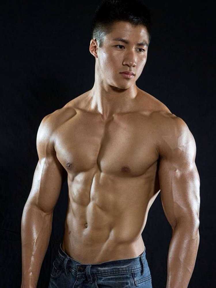 Азиатские мужчины накаченные