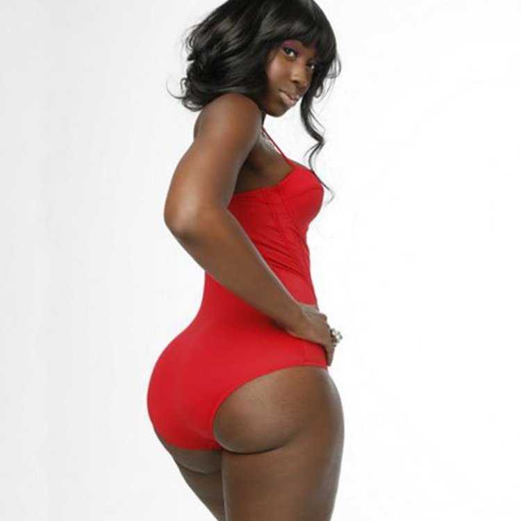 Большие попы в трусиках ebony