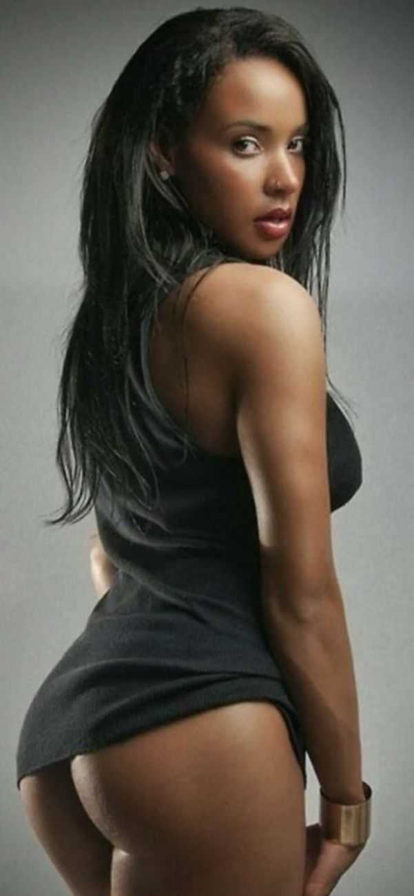 Эбони хот Блэк