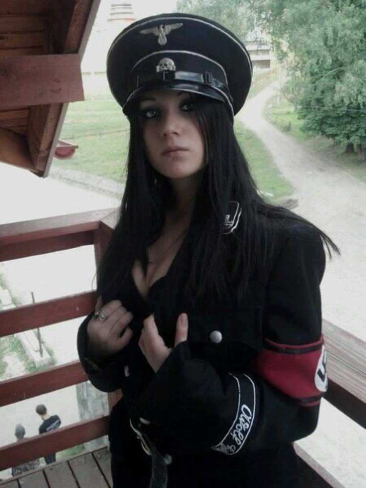 Наци девушки