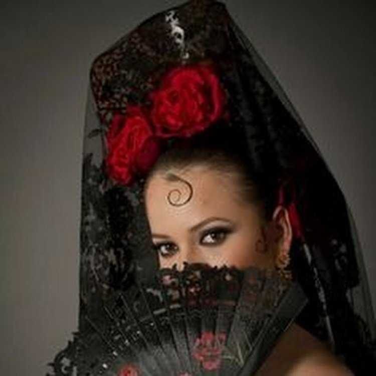 Головной убор для испанского танца