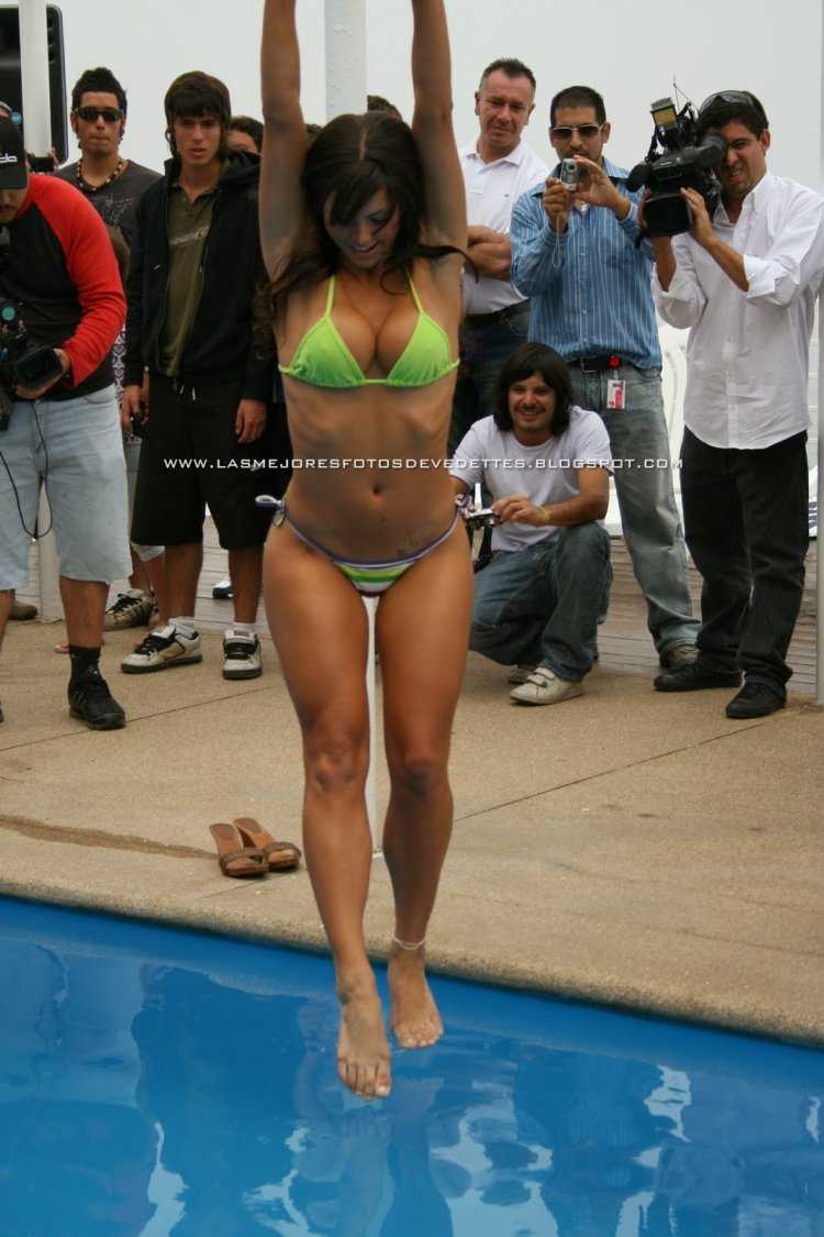 Paloma Fiuza в бикини