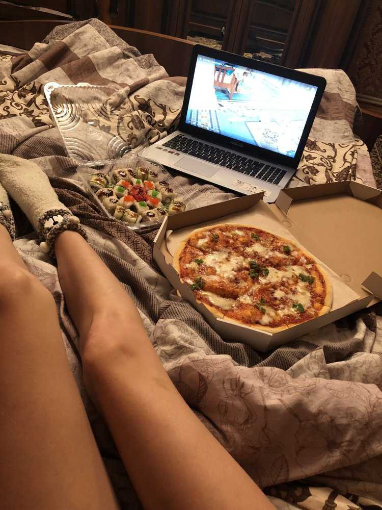 Нога для телевизора