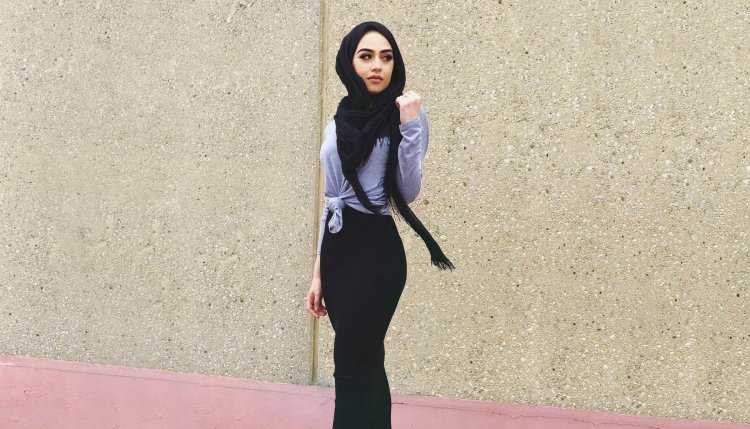 Халифа Мила хиджаб