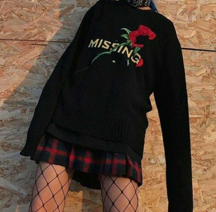 Худи и колготки в сетку