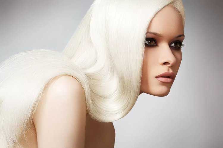 Белый цвет волос