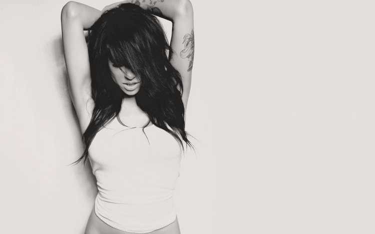 Девушки с тату обои