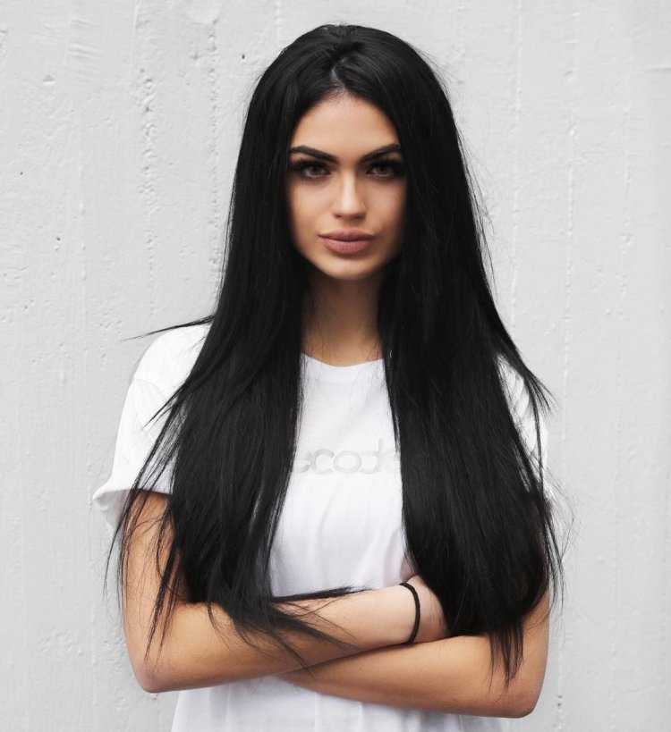 Черные волосы