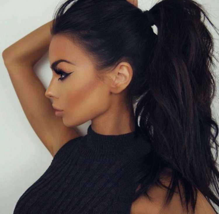 Обоазы с высоким хвостом