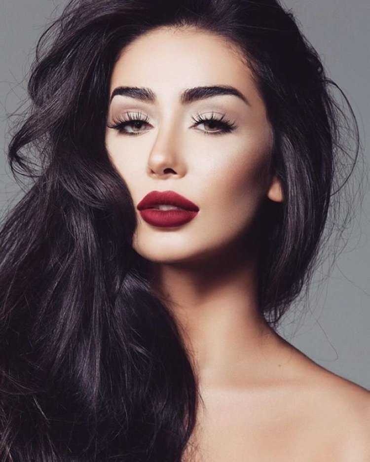 Макияж для брюнеток