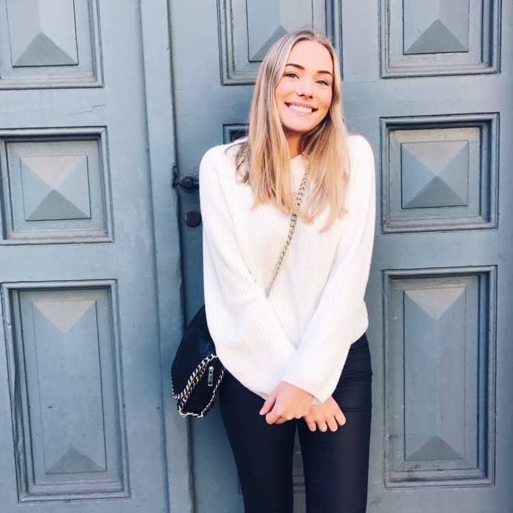 Полина Якубенко