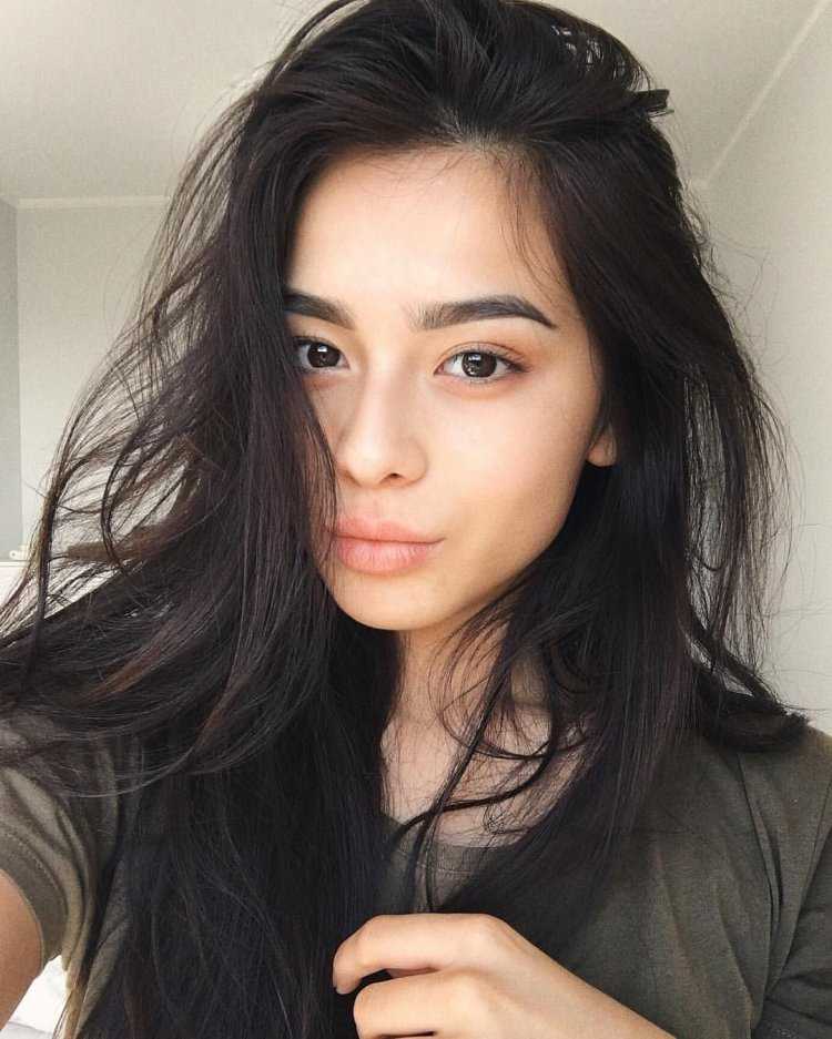 Диана Коркунова селфи