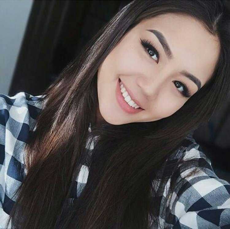 Айжана Асемова