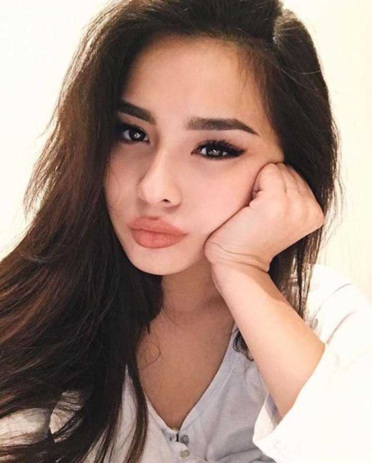 Диана Коркунова в 16 лет