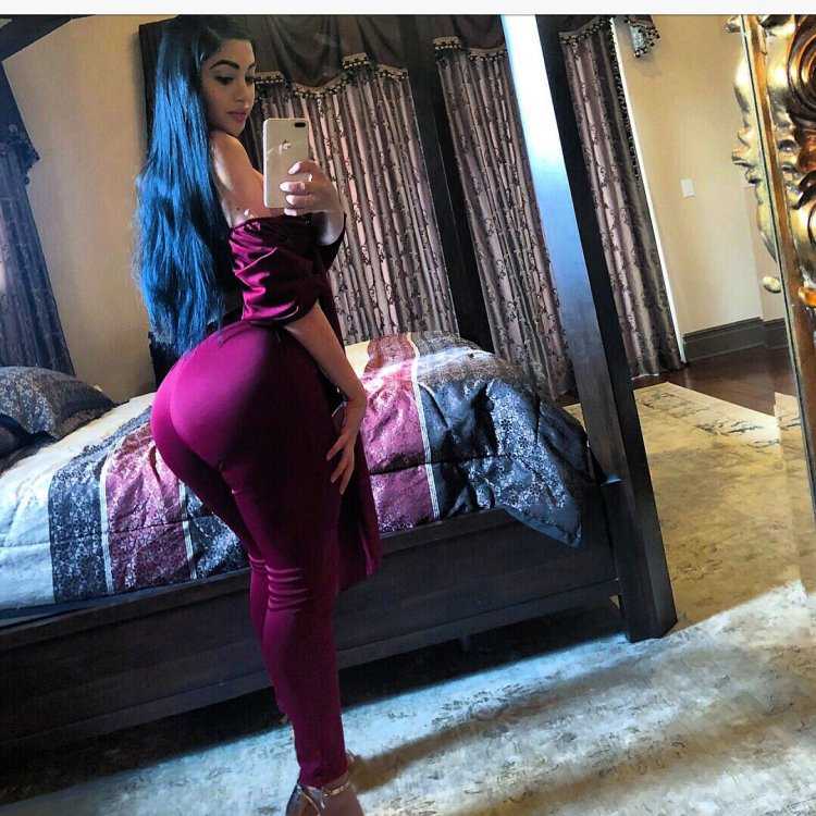 Звезда инстаграма Maya van de Wiel