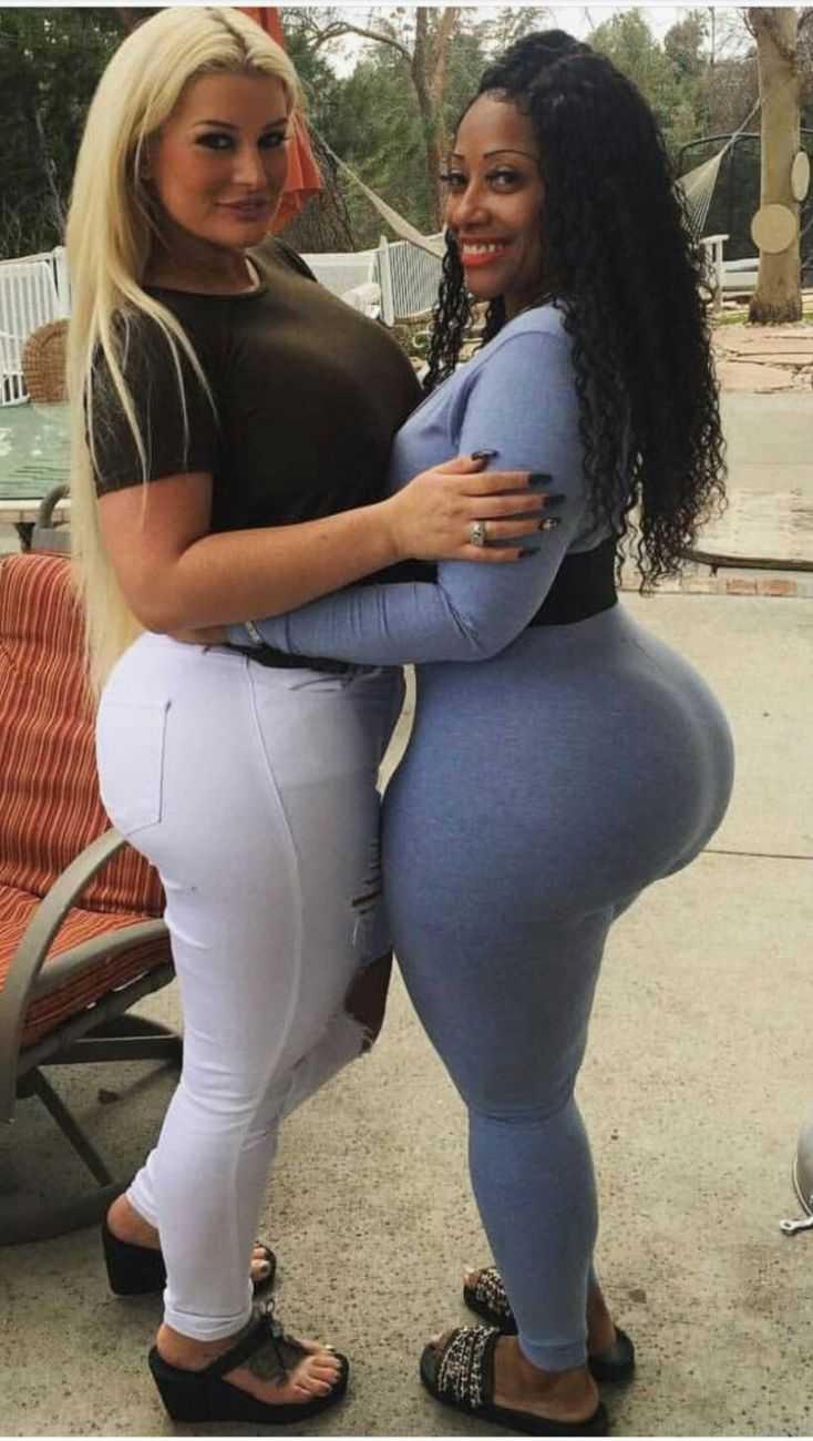 Соблазнительное обаяние загадочной эмоциональности блэк-дивы