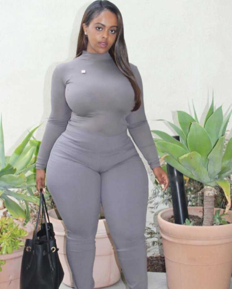 Николь Меджиа фигура