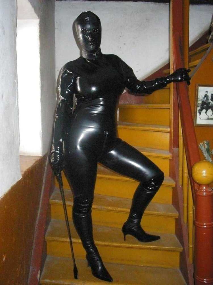 Кристина Роуз Leather Leggings