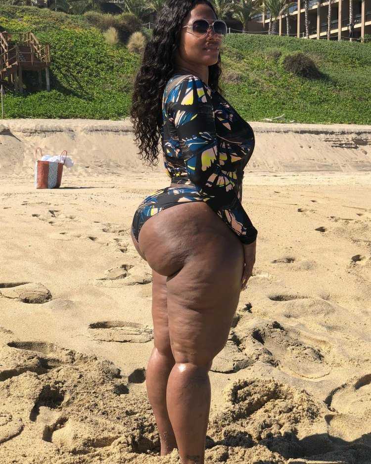 Чероки Дасс бикини