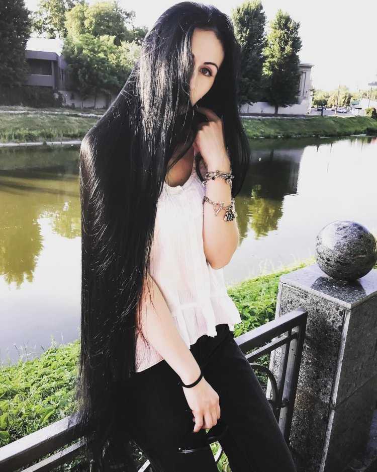 Чеченка Тасмина Алиева