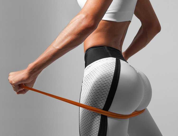 Упругие ягодицы