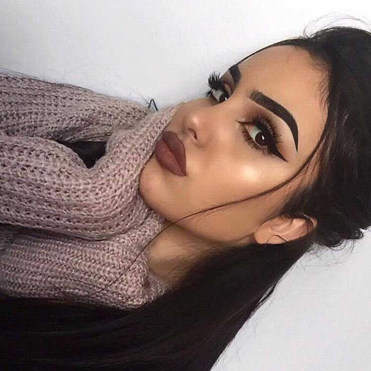 Крупные арабские женщины