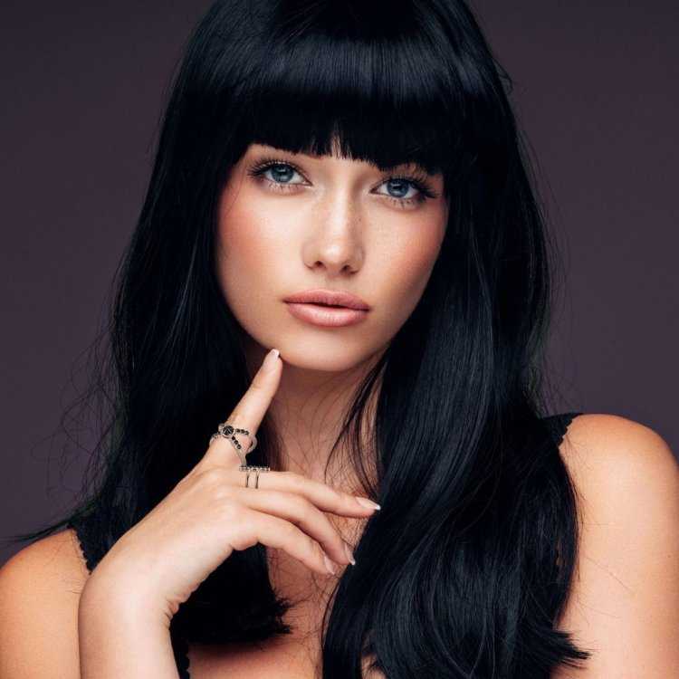 Модели с чёлка и на чёрный волос