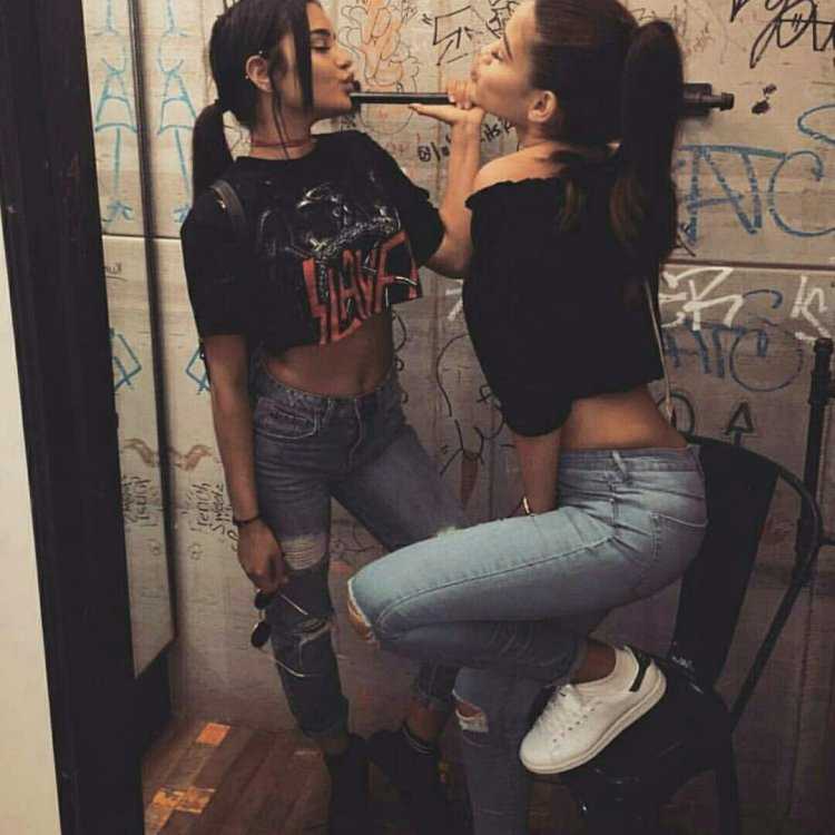 Бичес девушки