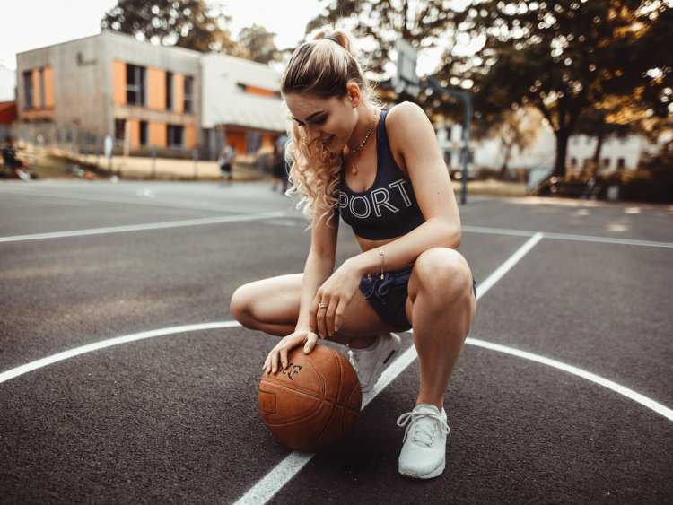 Красивые баскетболистки