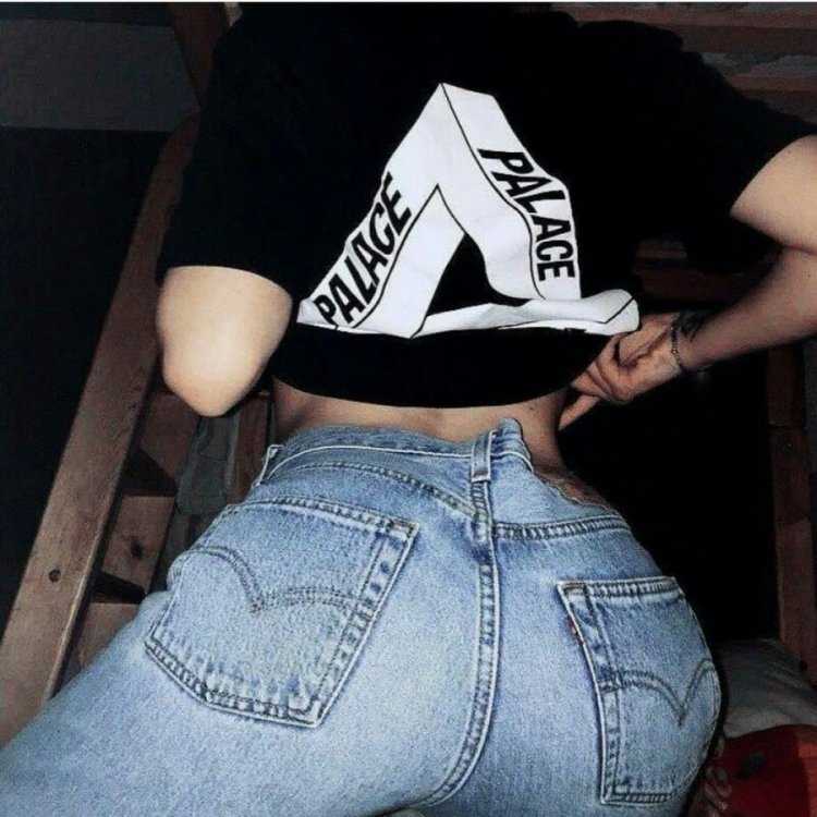 Топовые попы в джинсах