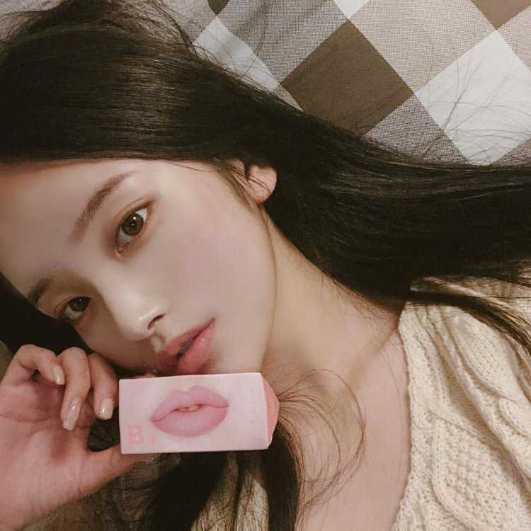 Кореянки Kim na Hee