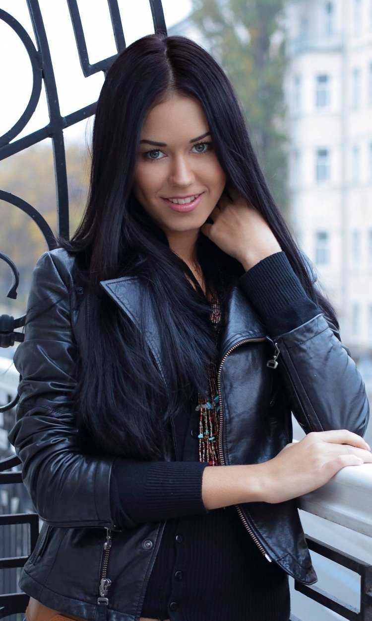 Мейси Брехам