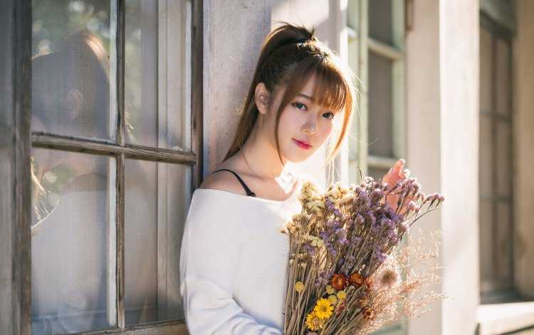 Азиатские девушки