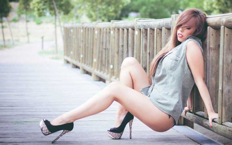 Искусные ножки соблазнительных красоток