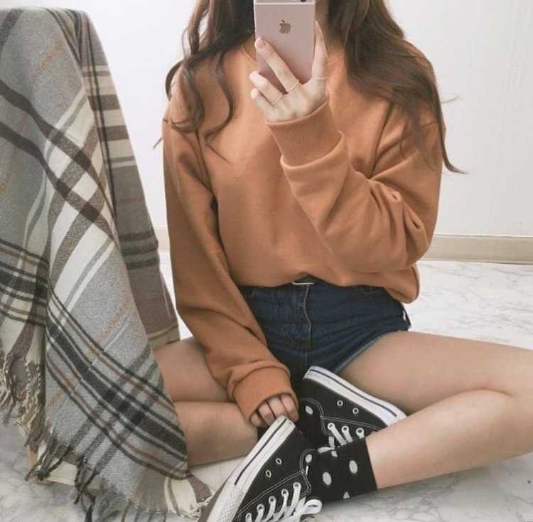 Эстетичная одежда для девушек