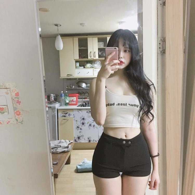 Худые кореянки