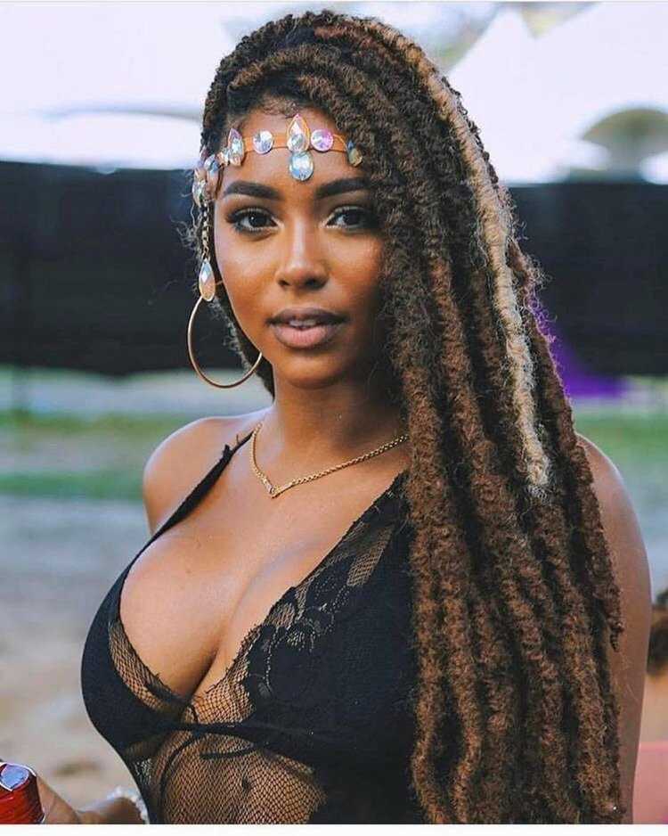 Пышные формы африканских женщин