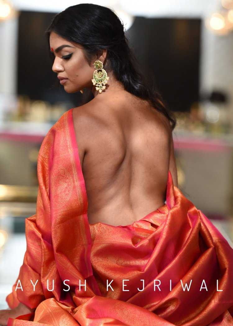 Толстая индийская девушка