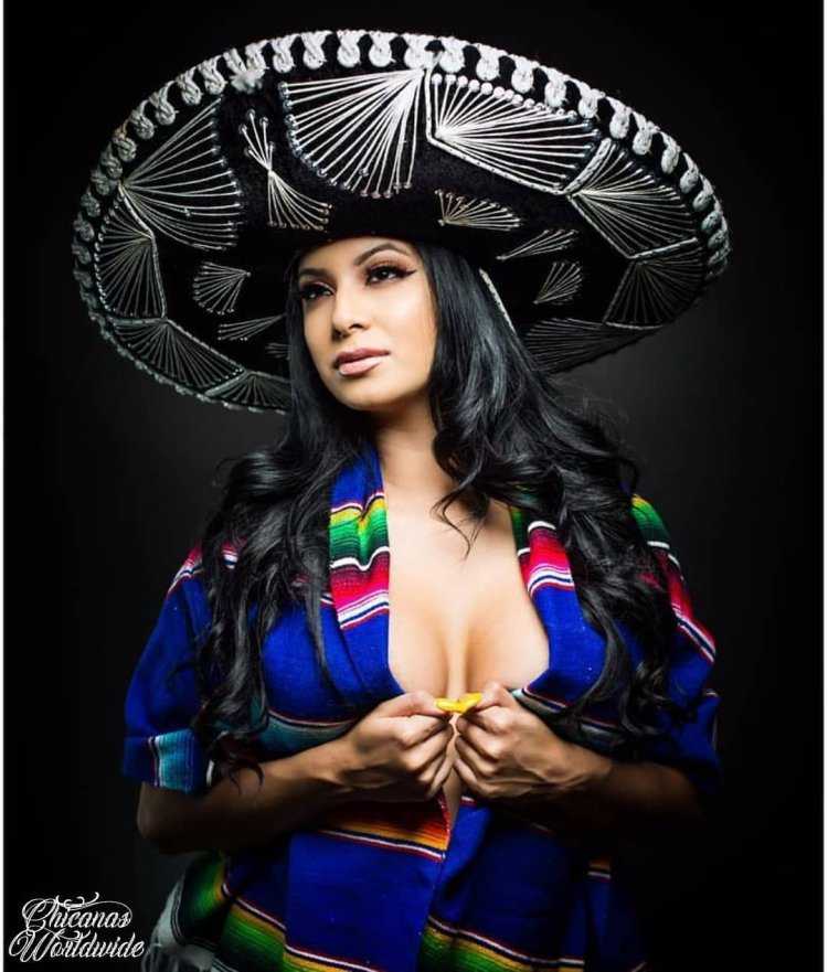 Боливия футбольные фанатки